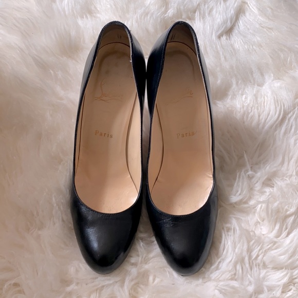 Christian Louboutin Shoes - CHRISTIAN LOUBOUTIN Leather Heels. Black. Size 39 EU or 9 US